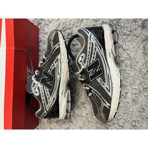 New Balance 1906R Grey Black